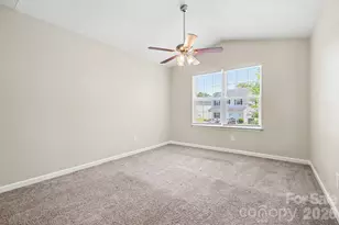 6532 Pennacook Dr, Charlotte, NC 28214 - Photo 11
