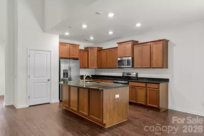 512 Wynfield Forest Drive, Summerville, SC 29485 - Photo 7