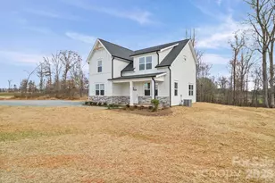 1020 Forest Dr, Marshville, NC 28103 - Photo 1