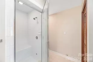 250 Lynn Cove Rd, Asheville, NC 28804 - Photo 27