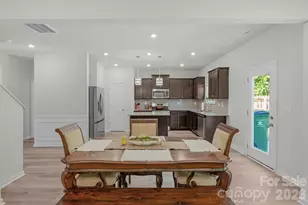 6028 Gala Ln, Charlotte, NC 28215 - Photo 19