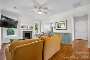 722 E Broad St, Statesville, NC 28677 - Photo 5