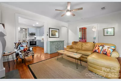 722 E Broad Street, Statesville, NC 28677 - Photo 7
