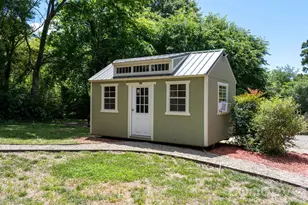 722 E Broad St, Statesville, NC 28677 - Photo 29