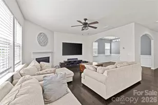 16016 Harbor Hill Dr, Charlotte, NC 28273 - Photo 11