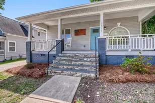 1521 Hawthorne Ln, Charlotte, NC 28205 - Photo 3