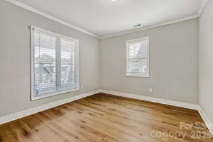1521 Hawthorne Ln, Charlotte, NC 28205 - Photo 11
