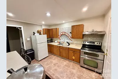 2607 Crescent Lane, Gastonia, NC 28052 - Photo 9