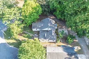 2120 Amesbury Ave, Charlotte, NC 28205 - Photo 35