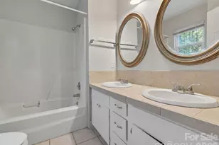 2120 Amesbury Ave, Charlotte, NC 28205 - Photo 17