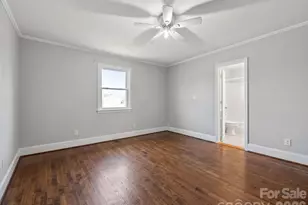 2120 Amesbury Ave, Charlotte, NC 28205 - Photo 15