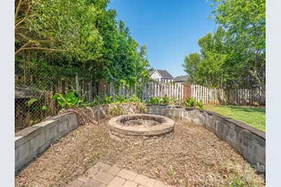 2120 Amesbury Avenue, Charlotte, NC 28205 - Photo 3