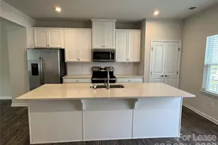 1222 Ashbury St, Charlotte, NC 28216 - Photo 7