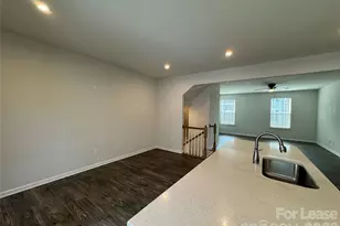 1222 Ashbury St, Charlotte, NC 28216 - Photo 9