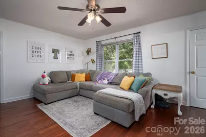 501 S 6th Street, Bessemer City, NC 28016 - Photo 7