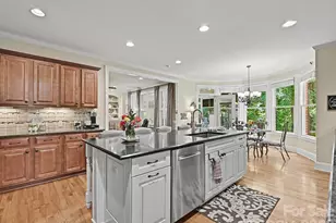 17146 Harcombe Dr, Charlotte, NC 28277 - Photo 15