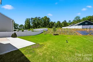 5041 Mooreland Oaks Way, Mount Holly, NC 28120 - Photo 5