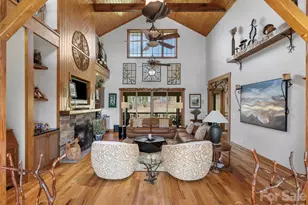 324 Austin Mountain Dr, Burnsville, NC 28714 - Photo 5