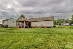 4671 Garys Pl, Crouse, NC 28033 - Photo 17