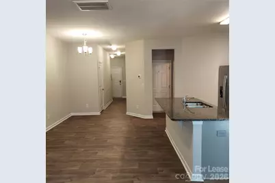 6050 Guildford Hill Lane, Charlotte, NC 28215 - Photo 5