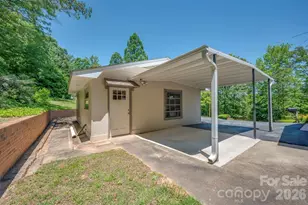 113 Chestnut Rd, Landrum, SC 29356 - Photo 35