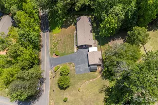 113 Chestnut Rd, Landrum, SC 29356 - Photo 39