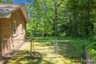 113 Chestnut Rd, Landrum, SC 29356 - Photo 31