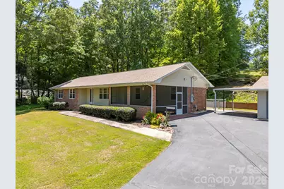113 Chestnut Road, Landrum, SC 29356 - Photo 1