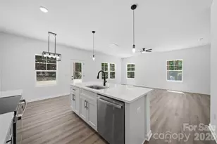 215 Edgewood Cir, Morganton, NC 28655 - Photo 11