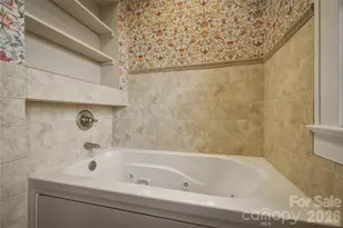 311 W Union St, Morganton, NC 28655 - Photo 33