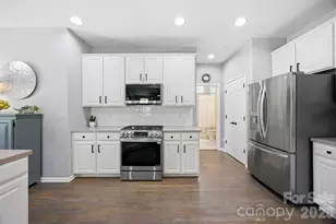 15432 Saxon Trace Ct, Huntersville, NC 28078 - Photo 17