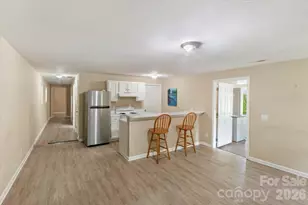 407 W Main St, Brevard, NC 28712 - Photo 3