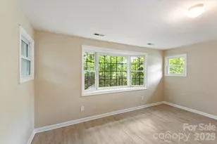 407 W Main St, Brevard, NC 28712 - Photo 13
