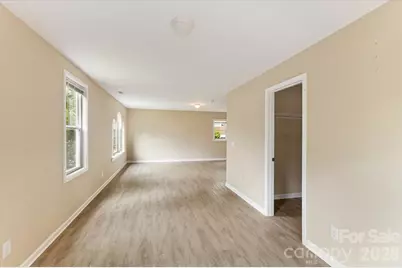407 W Main Street, Brevard, NC 28712 - Photo 25