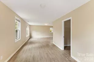 407 W Main St, Brevard, NC 28712 - Photo 25