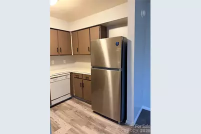 9123 Spyglass Place #I, Charlotte, NC 28214 - Photo 11
