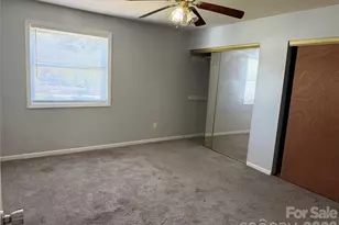 9123 Spyglass Pl, Charlotte, NC 28214 - Photo 3