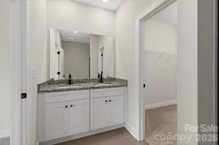 6517 Fairford Dr, Charlotte, NC 28215 - Photo 13