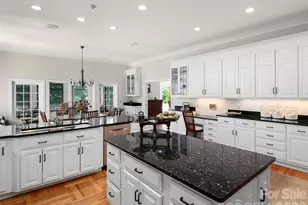 813 Rickel Dr, Hendersonville, NC 28739 - Photo 15
