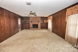 229 Dunlap Gate Rd, Statesville, NC 28625 - Photo 9