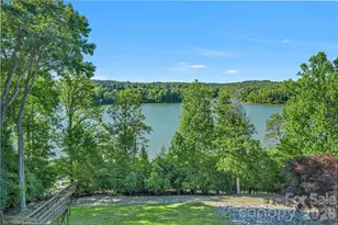 318 Heron Point Dr, Wilkesboro, NC 28697 - Photo 45