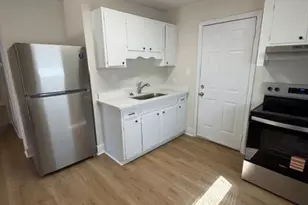 1732 Newland Rd, Charlotte, NC 28216 - Photo 7