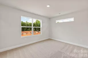 6513 Fairford Dr, Charlotte, NC 28215 - Photo 19
