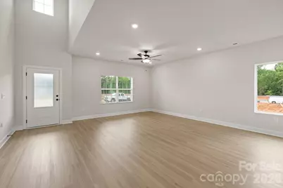 6513 Fairford Drive, Charlotte, NC 28215 - Photo 3