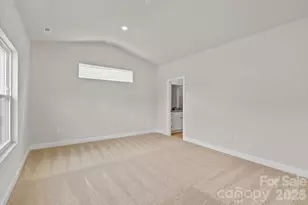 6513 Fairford Dr, Charlotte, NC 28215 - Photo 11
