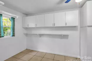 315 Alabama Ave, Hendersonville, NC 28739 - Photo 27