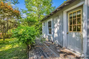 315 Alabama Ave, Hendersonville, NC 28739 - Photo 11