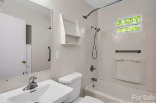 315 Alabama Ave, Hendersonville, NC 28739 - Photo 31