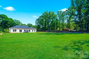 3272 Fairview Dr, Gastonia, NC 28052 - Photo 7