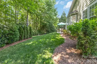 240 Clairborne Court, Matthews, NC 28104 - Photo 47
